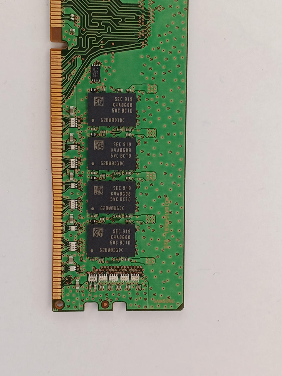 SAMSUNG DDR4 Memory 16GB M378A2K43CB1-CTD