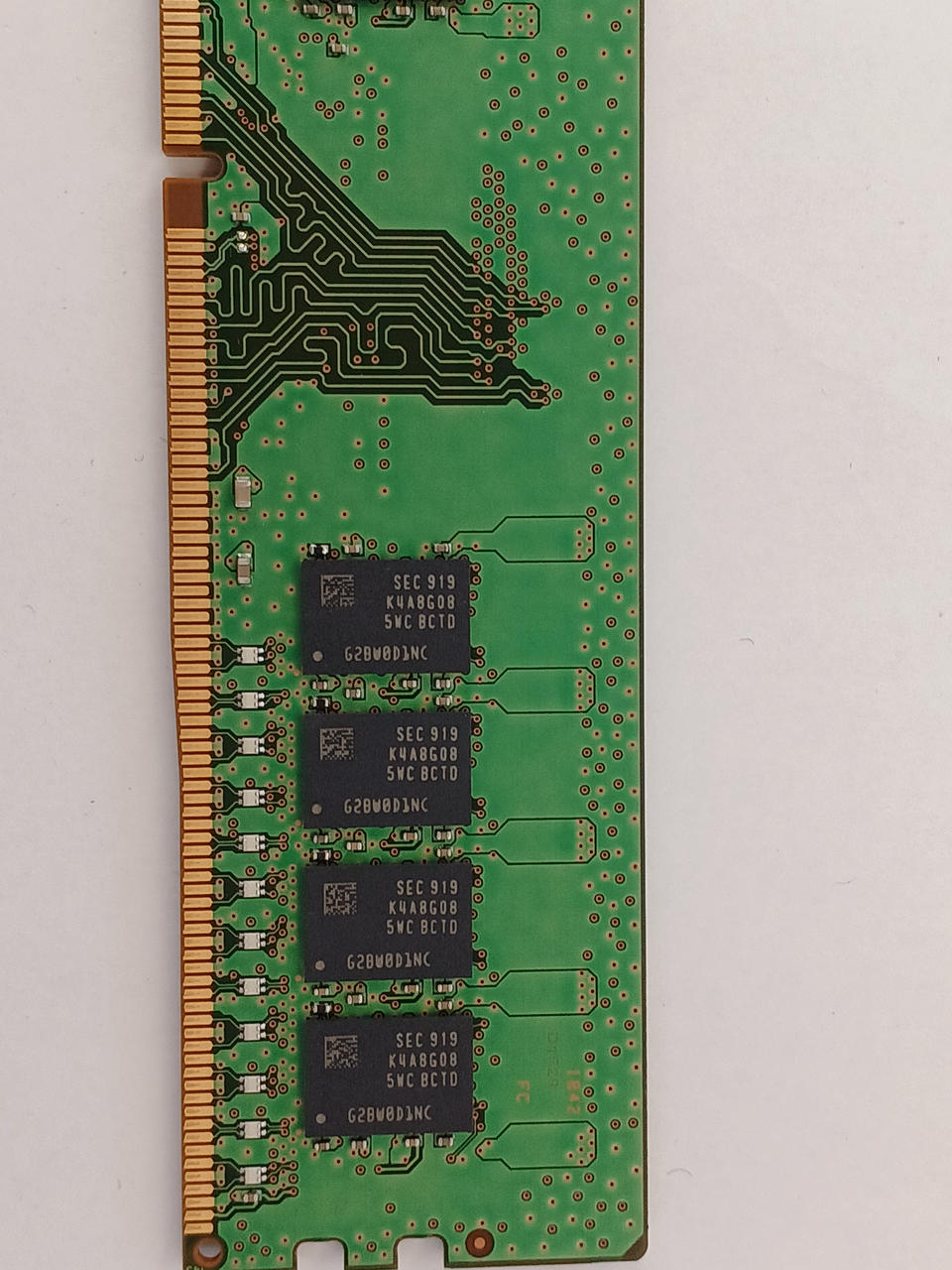 SAMSUNG DDR4 Memory 16GB M378A2K43CB1-CTD