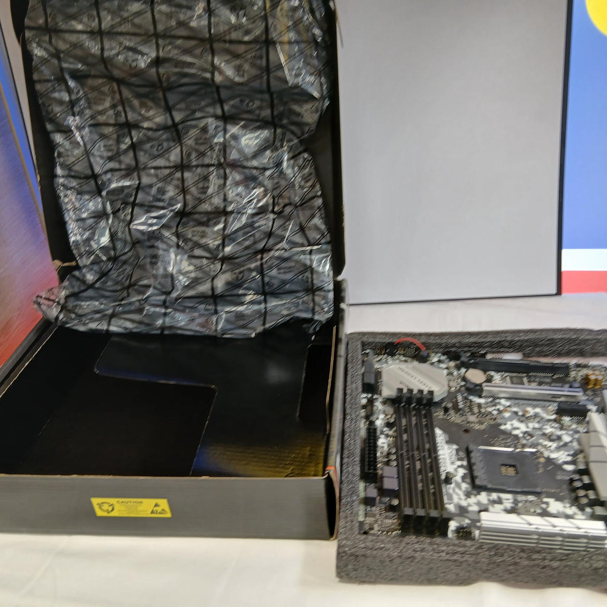 ASROCK Motherboard B450M STEEL LEGEND
