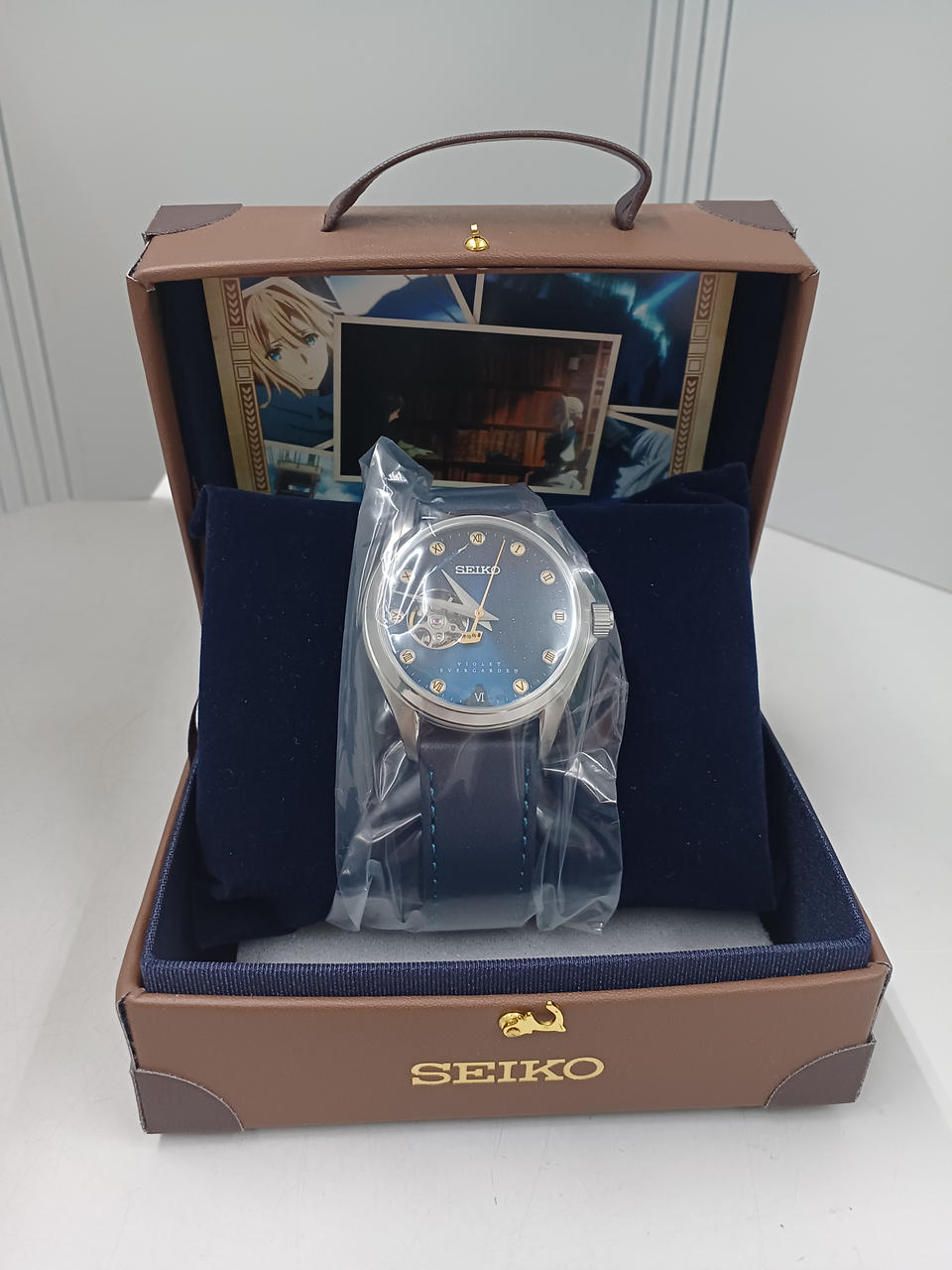 SEIKO× Violet Evergarden Mechanical wristwatch