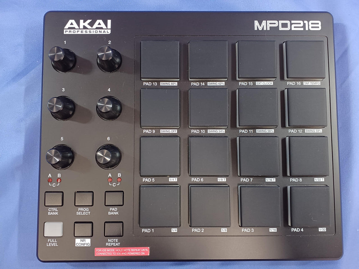 AKAI MIDI Pad Controller MPD218