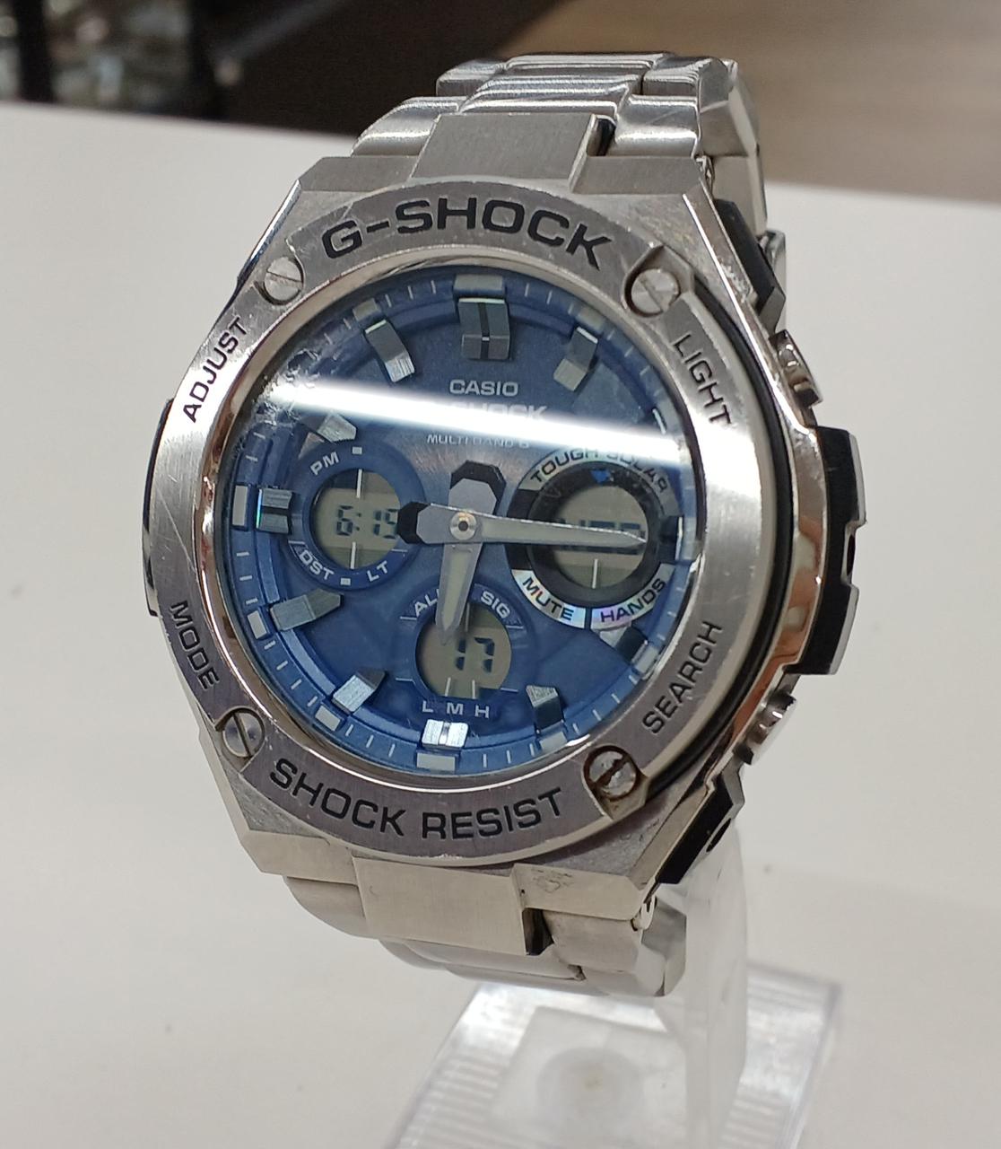 CASIO G-SHOCK GST-W110D