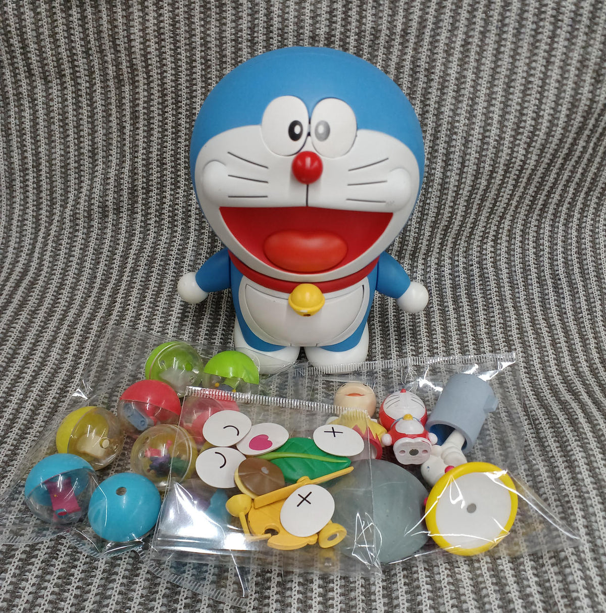 Bandai Figure Chogokin Gachapon Doraemon - Banzai Thrifting | BanzaiHobby