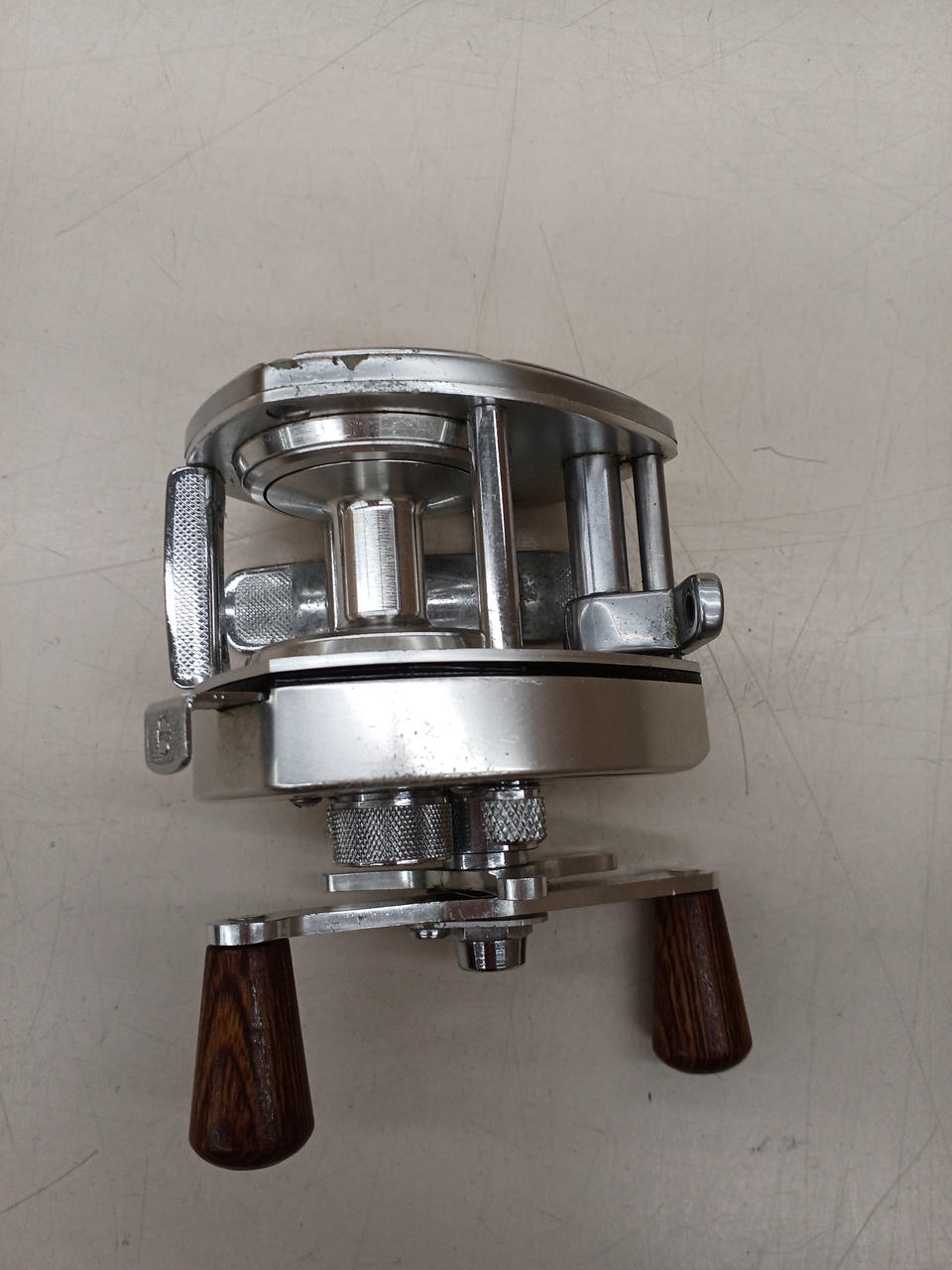 SHIMANO Old Baitcasting Reel BANTAM100