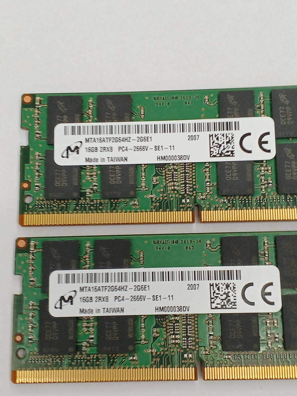 MICRON 2 16GB sticks (PC4-21300/DDR4-2666V) MTA16ATF2G64HZ-2G6E1