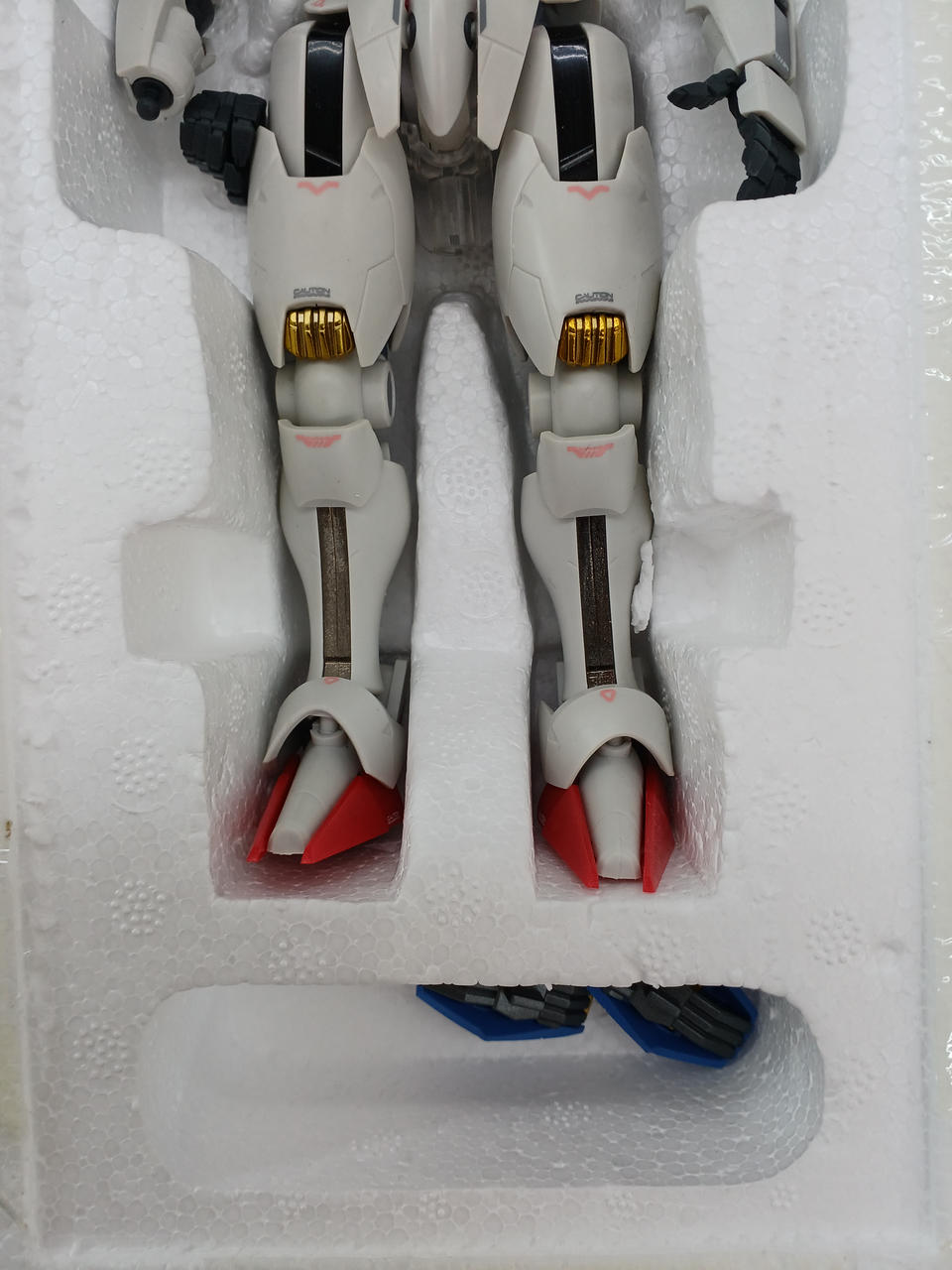 BANDAI Gundam Chogokin Gundam Aerial - Banzai Thrifting | BanzaiHobby