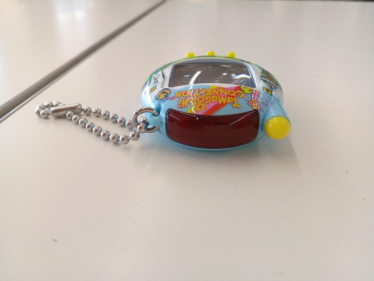 BANDAI Tamagotchi Petit Petit Omisetchi Design