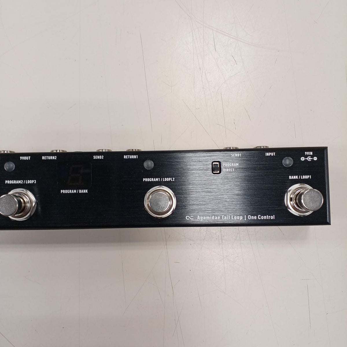 ONE CONTROL Switcher AGAMIDAE TAIL LOOP - Banzai Thrifting | BanzaiHobby