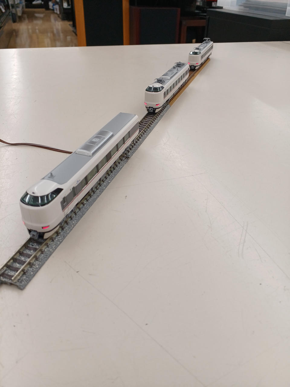 KATO Kounotori 7-car sets 10-1813/1108 - Banzai Thrifting | BanzaiHobby