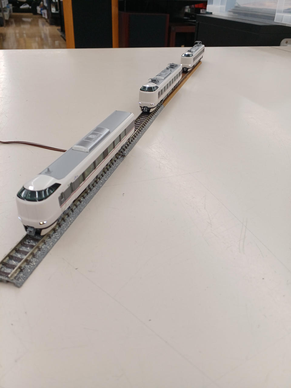KATO Kounotori 7-car sets 10-1813/1108 - Banzai Thrifting | BanzaiHobby