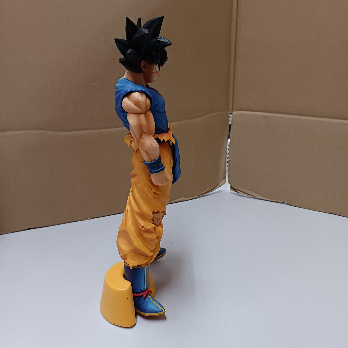 BANDAI Super Saiyan Son Goku MASTERLISE EMOVING Ichiban Kuji Prize A - Banzai Thrifting | BanzaiHobby