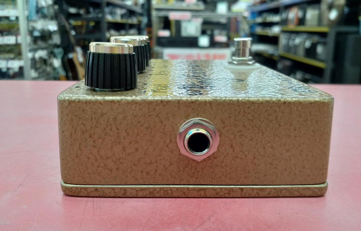 AKIMA&NEOS Bass Overdrive KING ROCKER BASS II - Banzai Thrifting | BanzaiHobby