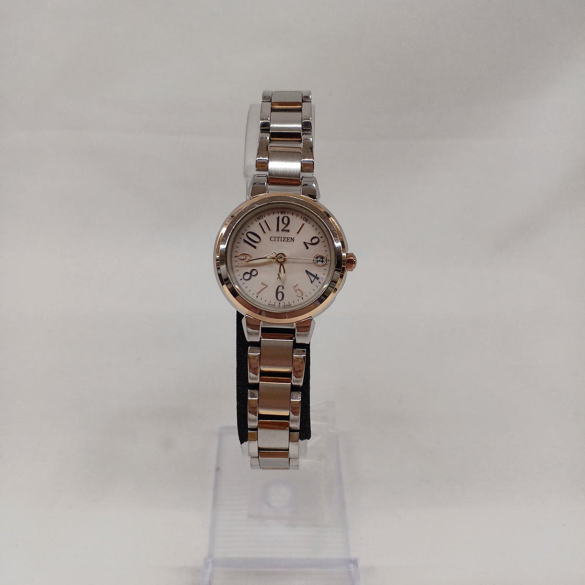 CITIZEN Quartz Analog Wristwatch H058-T016553 - Banzai Thrifting | BanzaiHobby