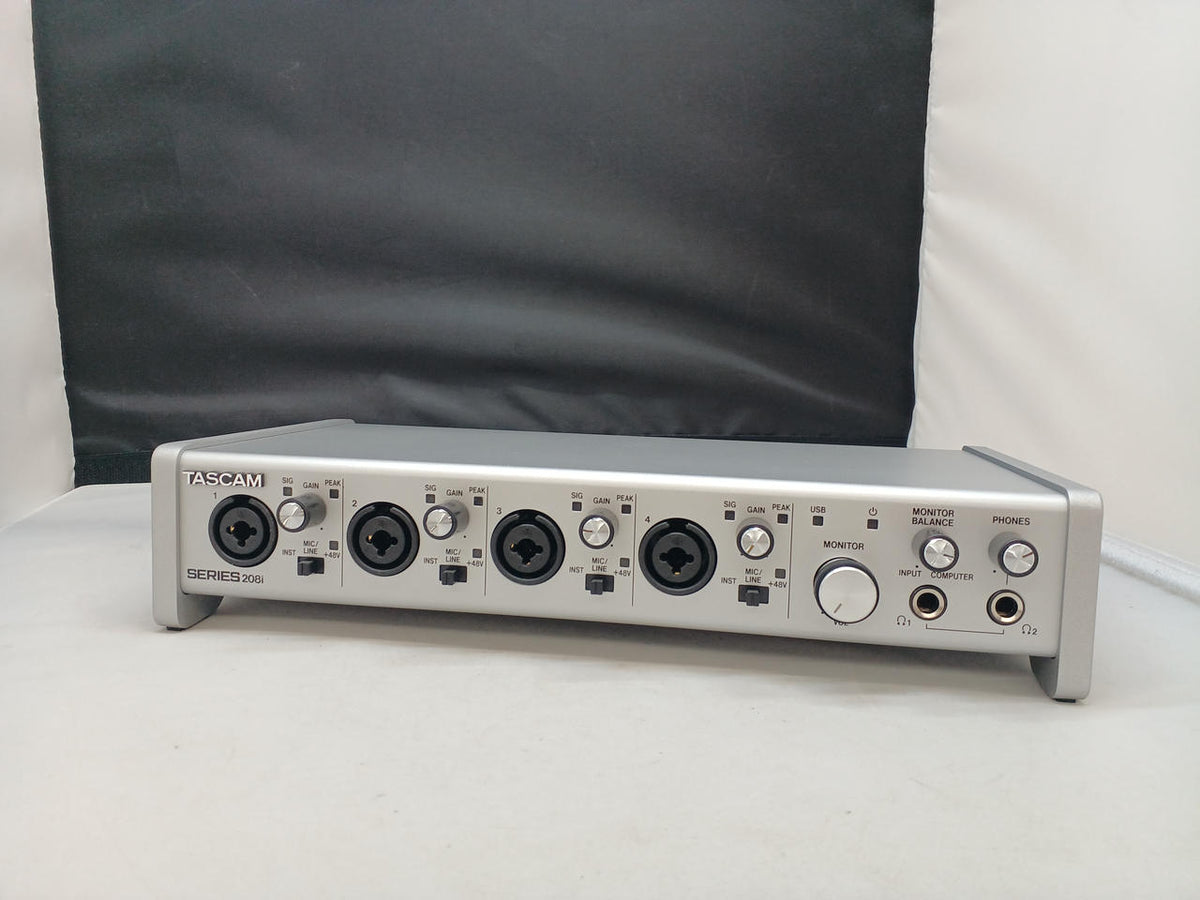 TASCAM Audio Interface: SERIES 208i - Banzai Thrifting | BanzaiHobby