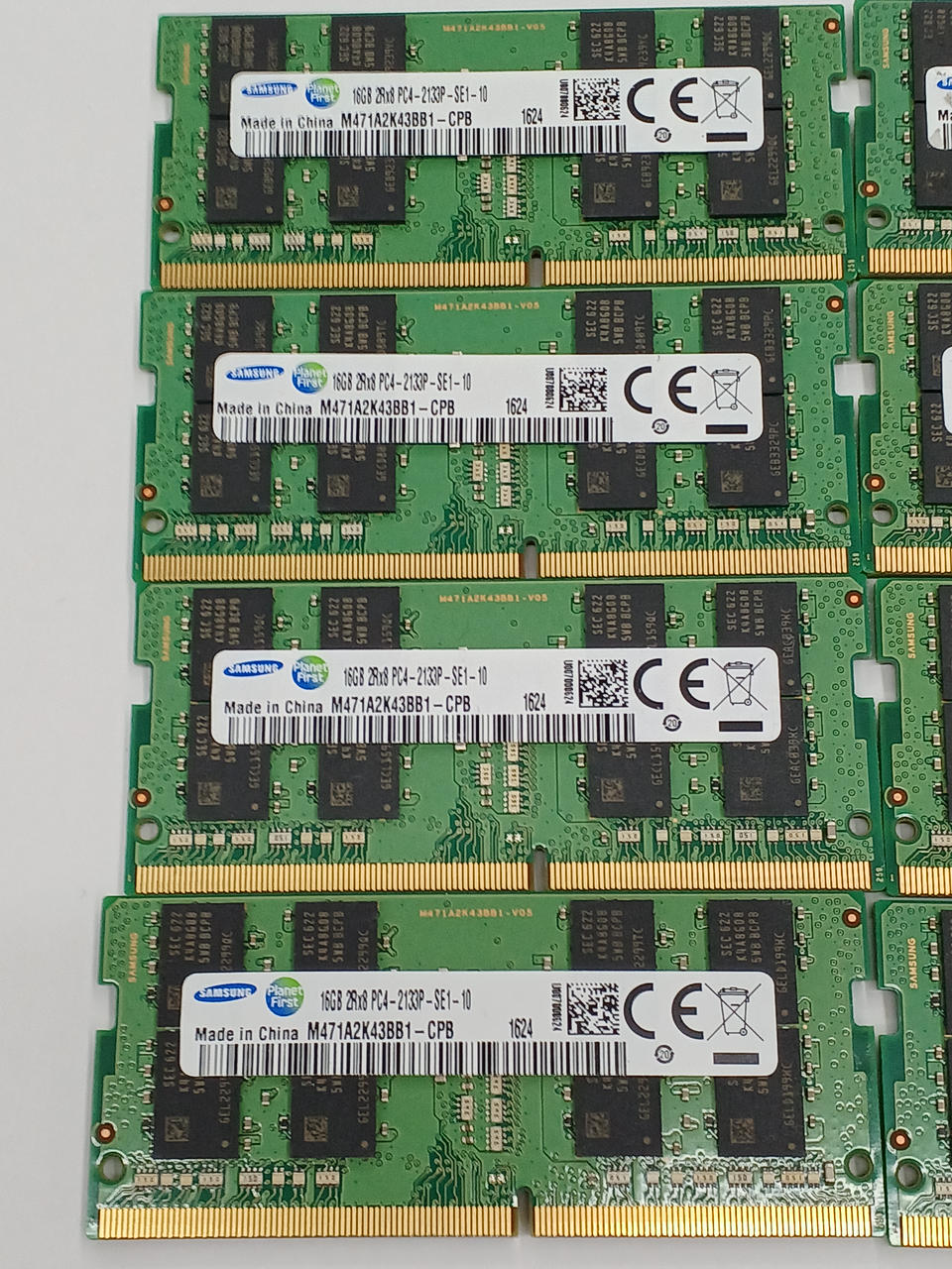 SAMSUNG Laptop Memory DDR4-2133/16GB/Set of 8 M471A2K43BB1-CPB - Banzai Thrifting | BanzaiHobby