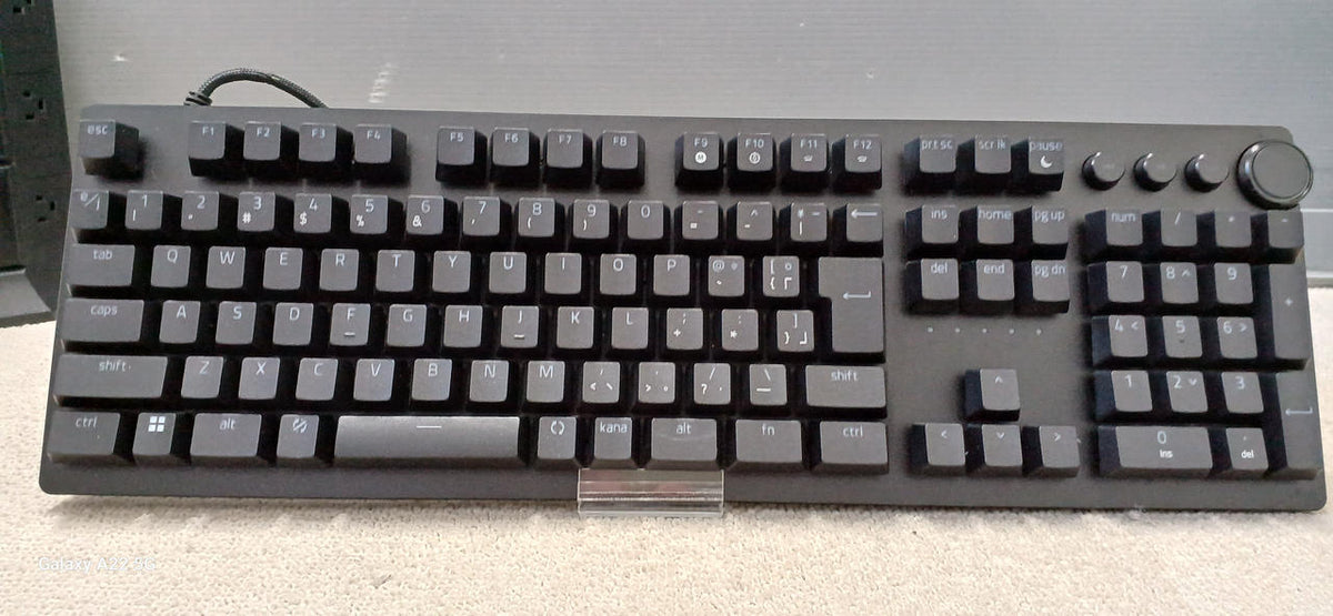 RAZER Gaming Keyboard RZ03-0393 - Banzai Thrifting | BanzaiHobby