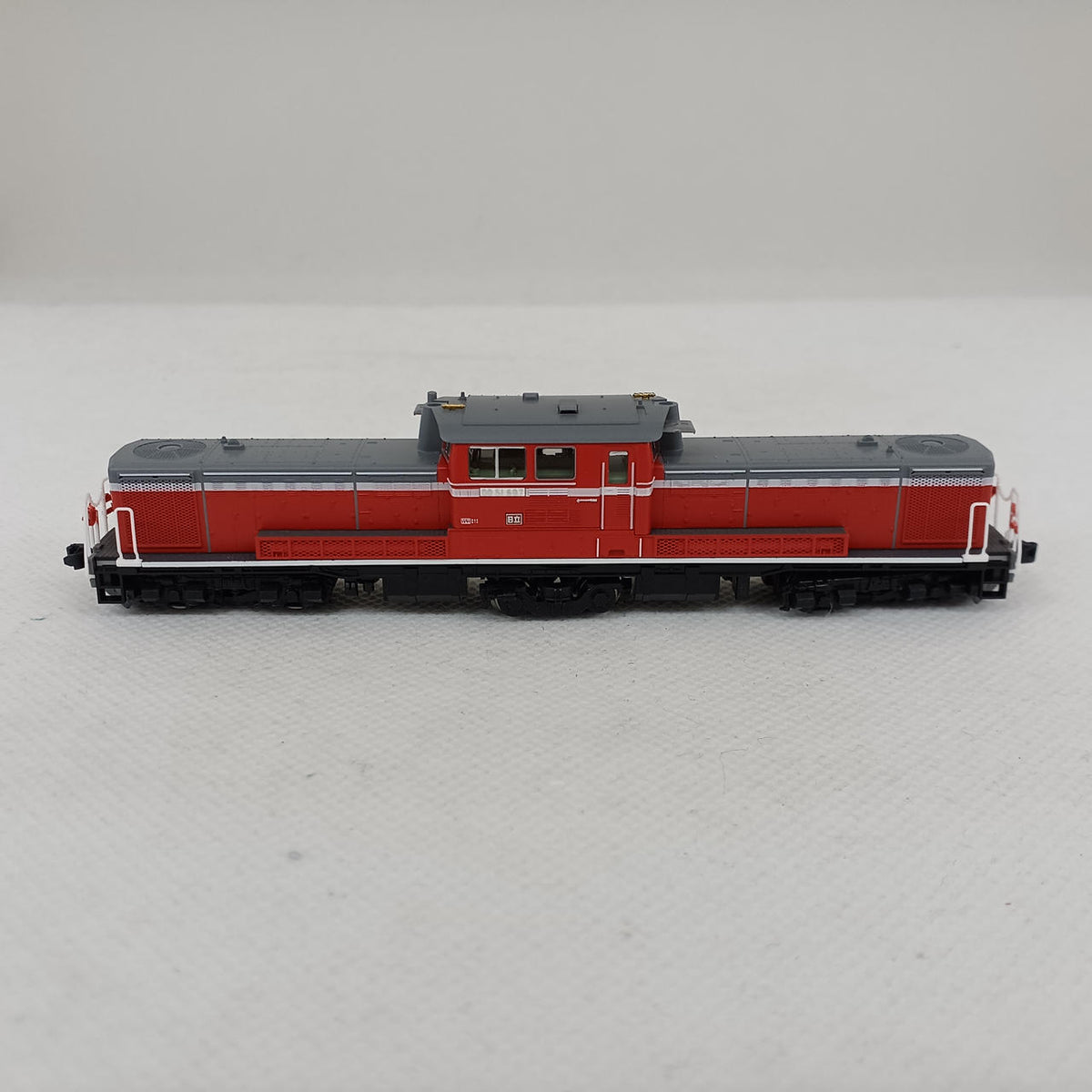 TOMIX JNR DD51 Class 500 Diesel Locomotive (Warm Climate Type) 2245 - Banzai Thrifting | BanzaiHobby
