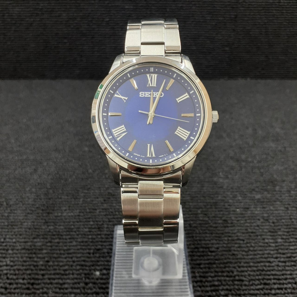 SEIKO Wristwatch V131-0AG0 - Banzai Thrifting | BanzaiHobby
