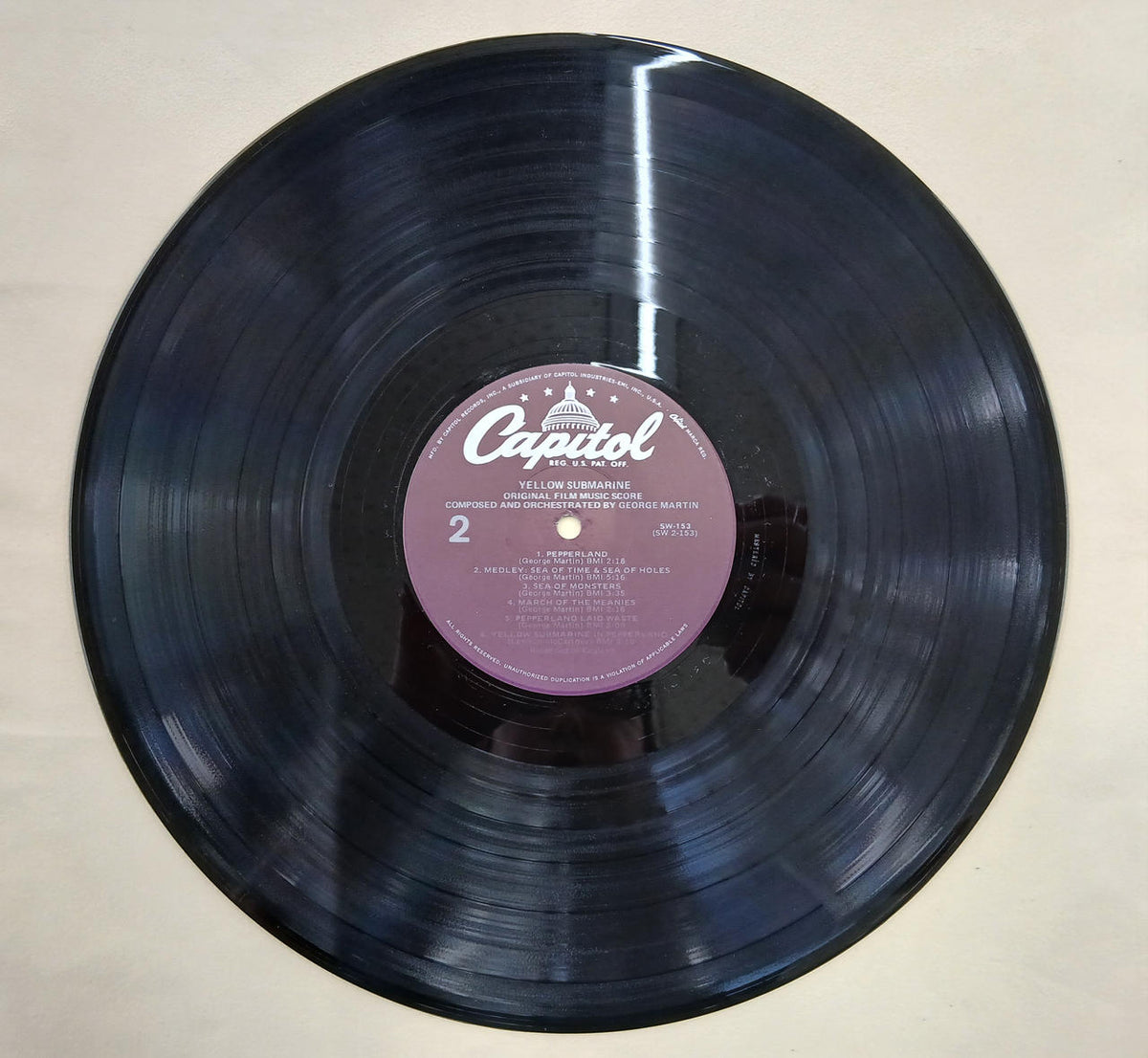 CAPITOL Record Yellow Submarine - Banzai Thrifting | BanzaiHobby