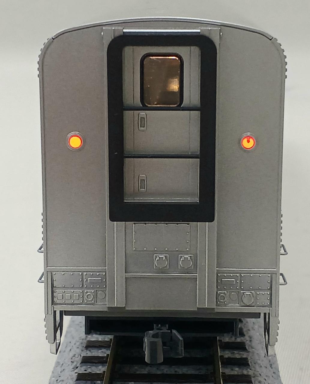 KATO HO Gauge #35-6083 Super Liner Sleeper Phase IV - Banzai Thrifting | BanzaiHobby