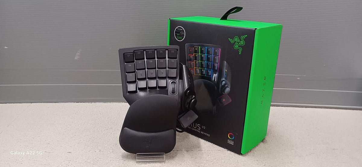 RAZER Left-Hand Gaming Pad RZ07-0227 - Banzai Thrifting | BanzaiHobby