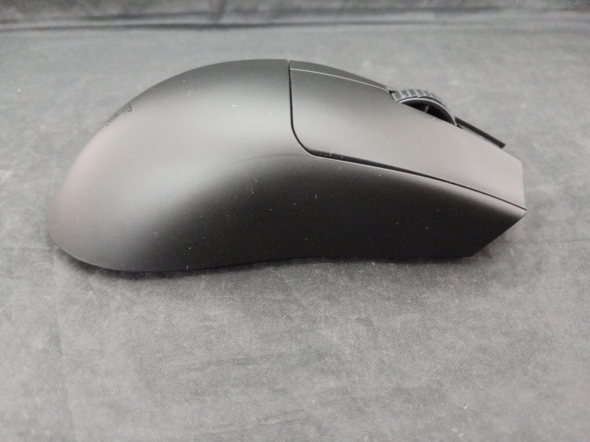 RAZER Gaming Mouse RZ01-05120100-R3A1 - Banzai Thrifting | BanzaiHobby