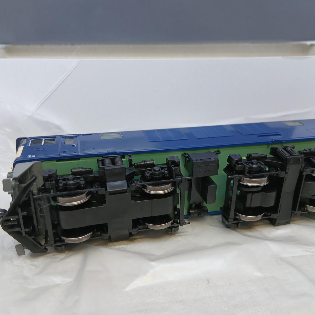 TOMIX JNR EF64-1000 Electric Locomotive (Early Model) HO-2035 - Banzai Thrifting | BanzaiHobby