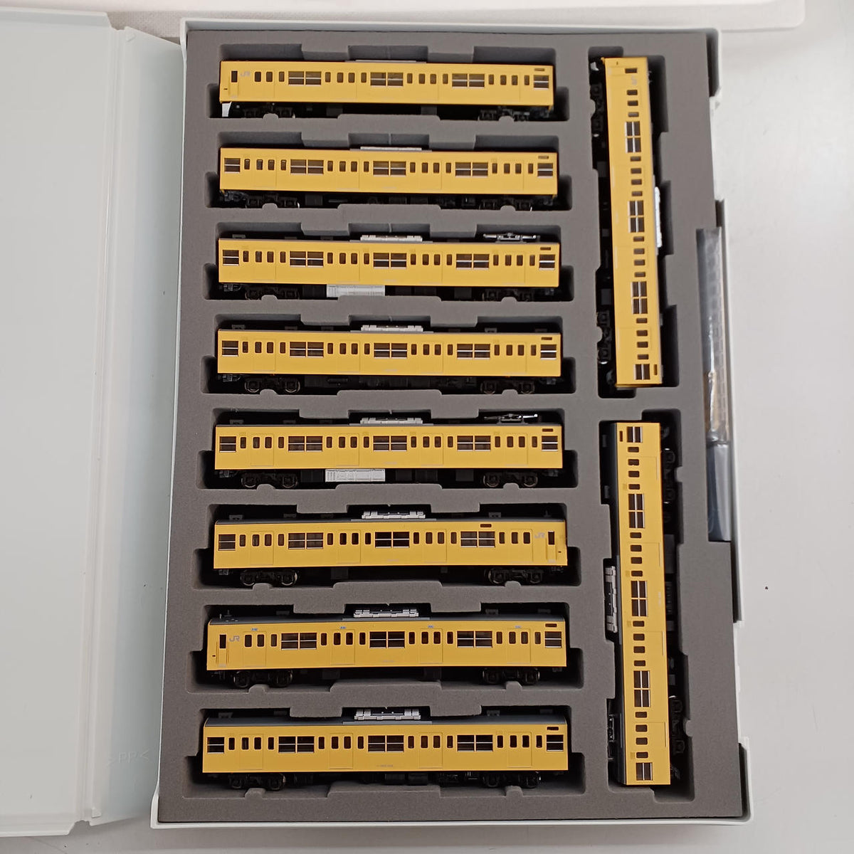 TOMIX JR 201 Series Commuter Train (Chuo/Sobu Line Local Train) Set 98882 - Banzai Thrifting | BanzaiHobby