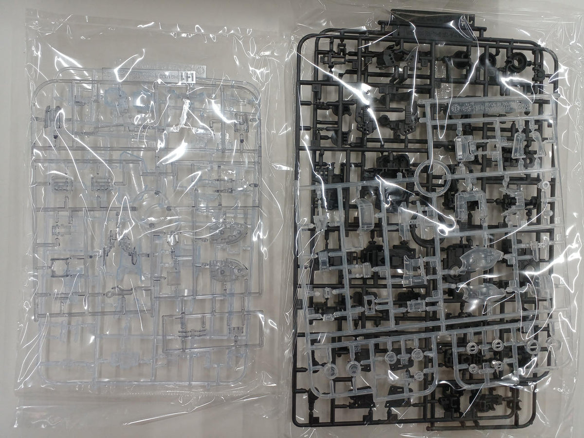 BANDAI Plastic Model MG 1/100 Gundam Base Limited RX-78-2 - Banzai Thrifting | BanzaiHobby