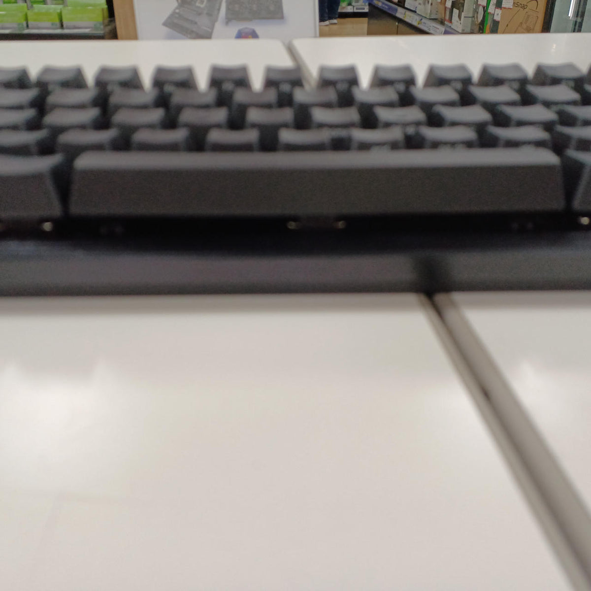 RAZER Gaming Keyboard HUNTSMAN V3 PRO MINI - Banzai Thrifting | BanzaiHobby