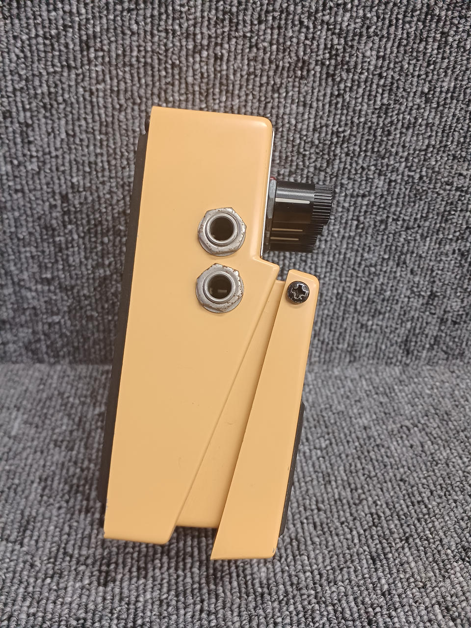 BOSS Effects Pedal AC-2 - Banzai Thrifting | BanzaiHobby