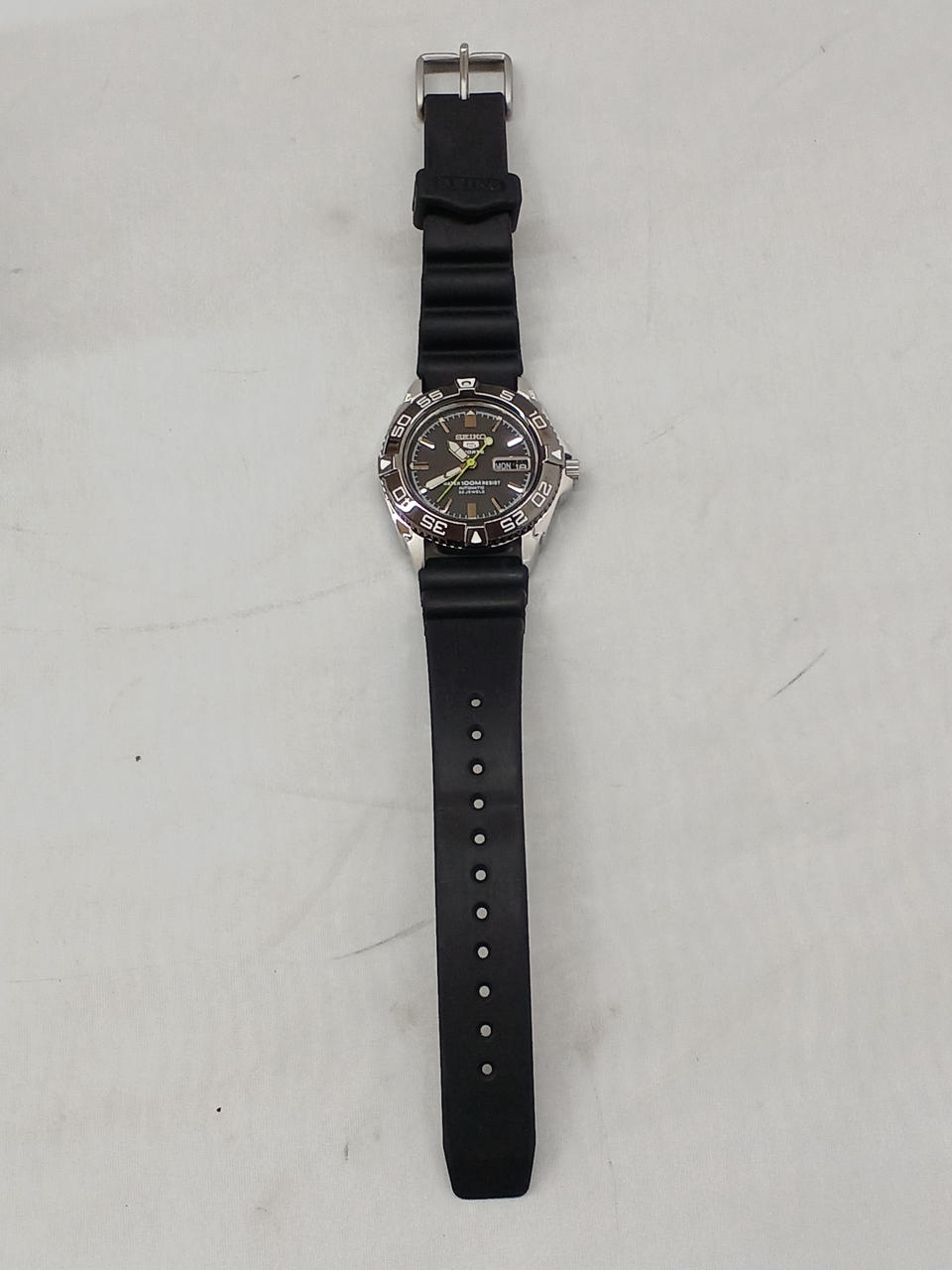 SEIKO Automatic Wristwatch 7S36-00Y0 - Banzai Thrifting | BanzaiHobby