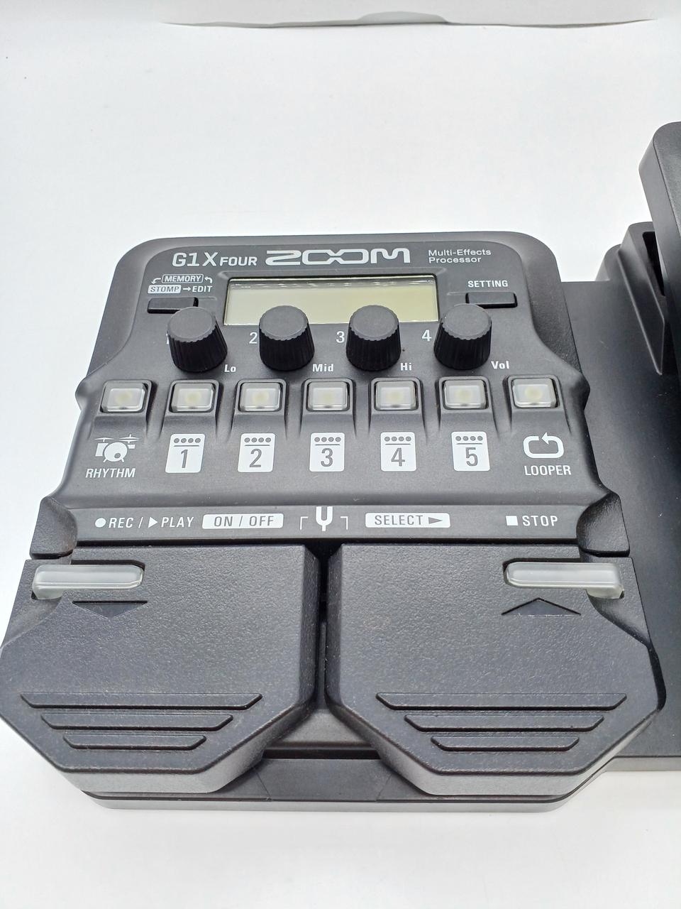 ZOOM Multi-Effects G1X FOUR - Banzai Thrifting | BanzaiHobby