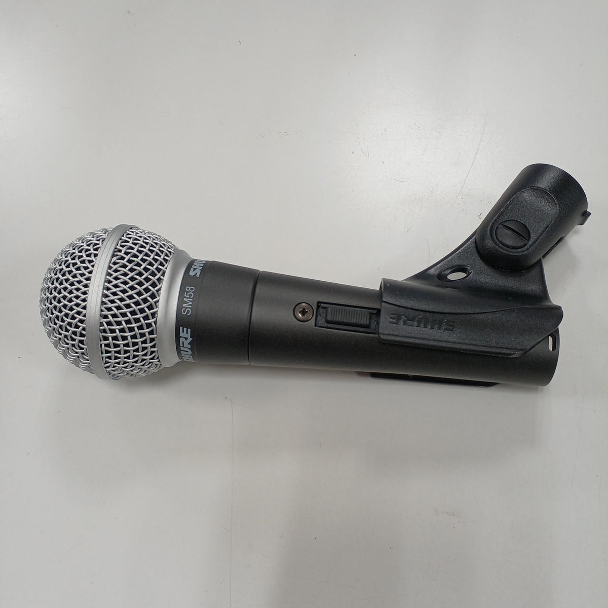 SHURE SHURE　SM58SE SM58SE - Banzai Thrifting | BanzaiHobby