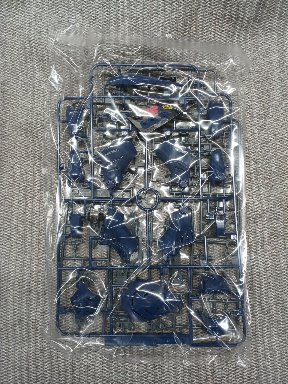 BANDAI Plastic Model 1/144 Qubeley MK-II (Exclusive to Elvy Pul) - Banzai Thrifting | BanzaiHobby