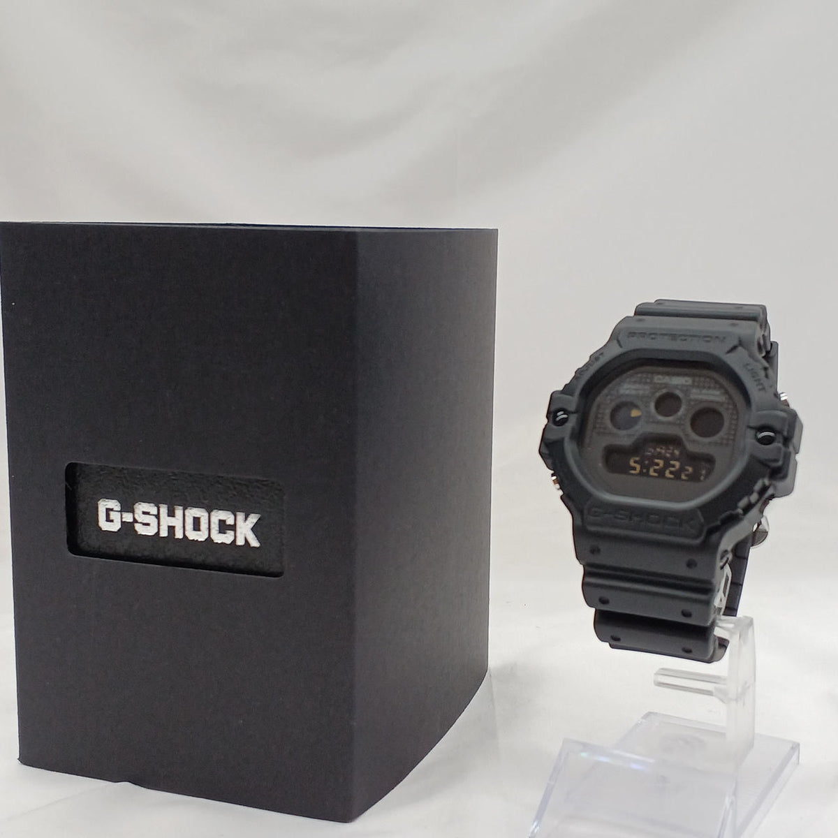 CASIO G-SHOCK DW-5900UBB - Banzai Thrifting | BanzaiHobby