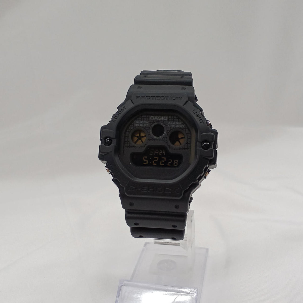 CASIO G-SHOCK DW-5900UBB - Banzai Thrifting | BanzaiHobby