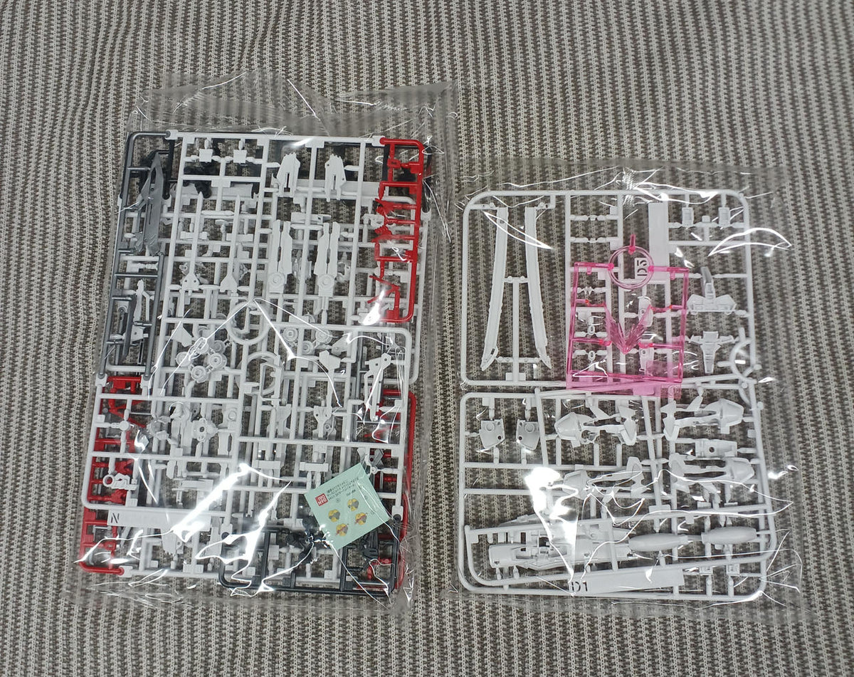 BANDAI SPIRITS Plastic Model 1/144 Gundam Astray Red Dragon - Banzai Thrifting | BanzaiHobby