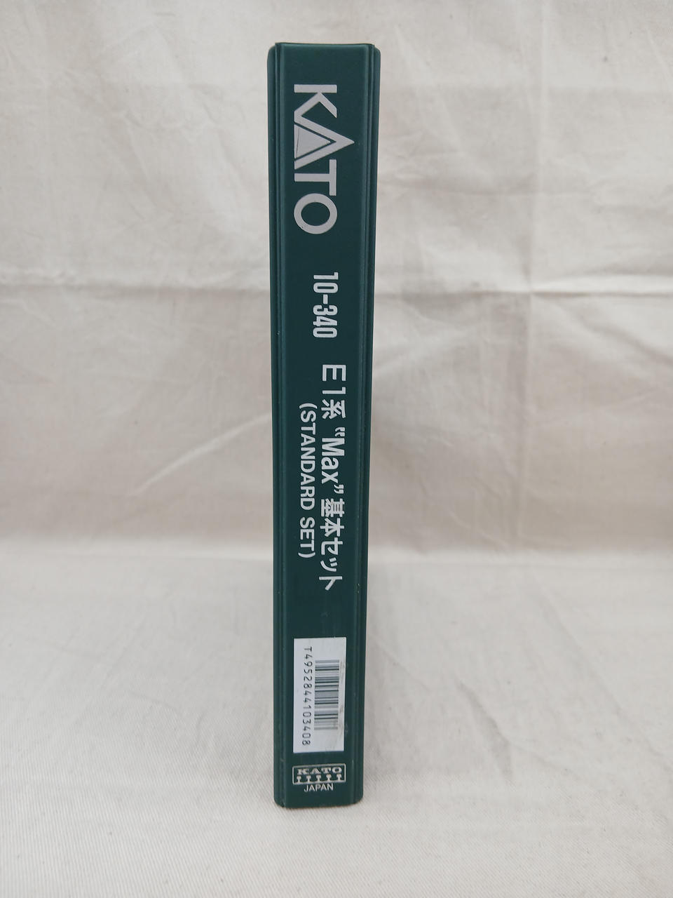 KATO MAX E1 Series Shinkansen Basic 4 Cars 10-340 - Banzai Thrifting | BanzaiHobby