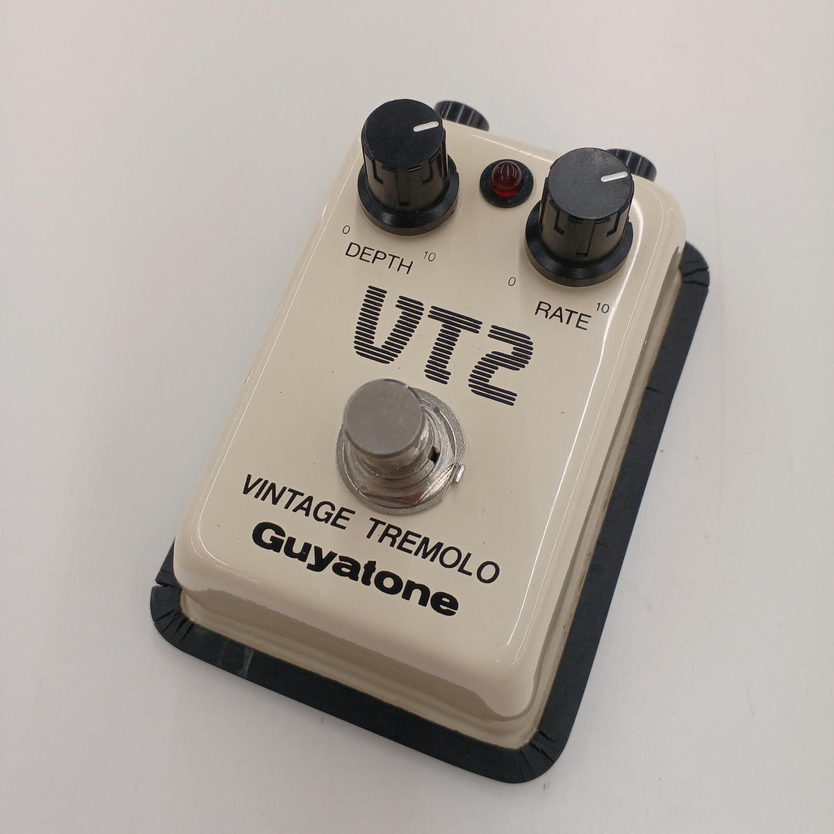 GUYATONE Tremolo VINTAGE TREMOLO - Banzai Thrifting | BanzaiHobby