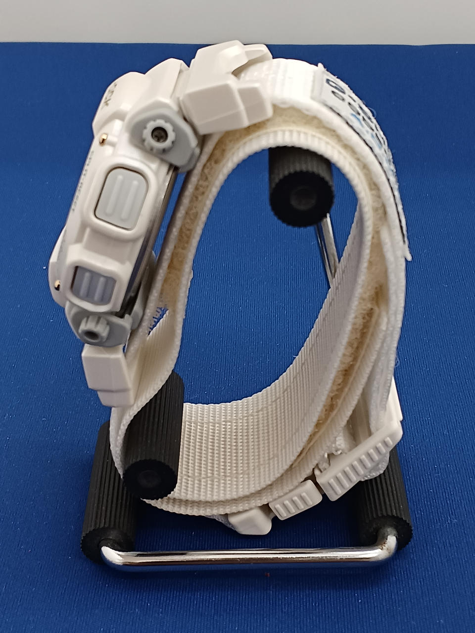 CASIO G-SHOCK DW-8800AJ-7BT - Banzai Thrifting | BanzaiHobby
