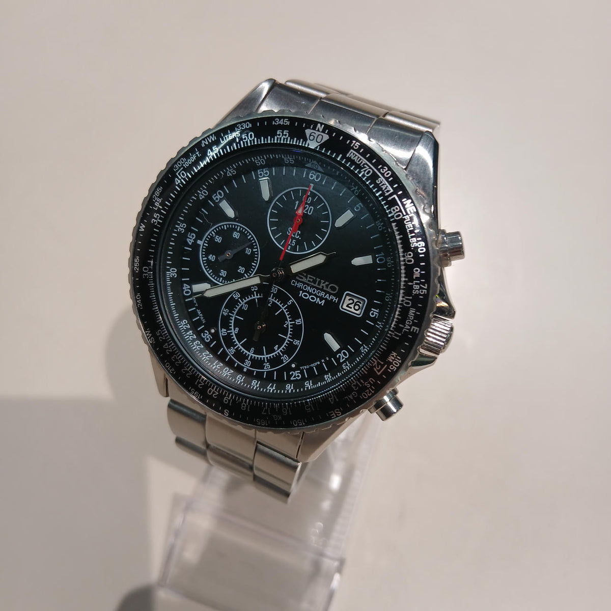 SEIKO 7T92-0CF0 Chronograph Wristwatch SLV/234638 - Banzai Thrifting | BanzaiHobby