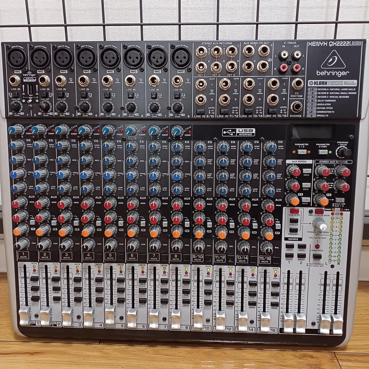 BEHRINGER Analog Mixer XENYX QX2222USB - Banzai Thrifting | BanzaiHobby