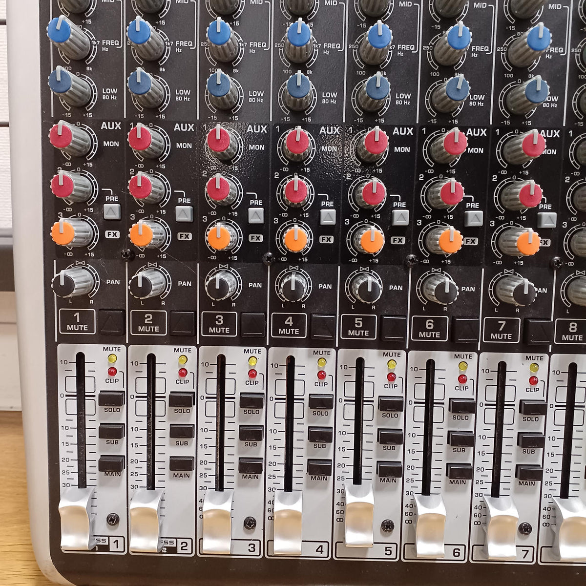 BEHRINGER Analog Mixer XENYX QX2222USB - Banzai Thrifting | BanzaiHobby