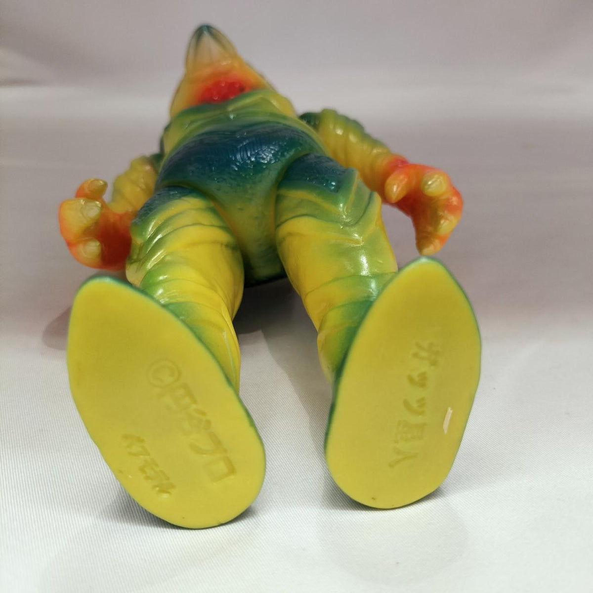 BEARMODEL Kaiju Sofubi All Monster Collection Guts Alien