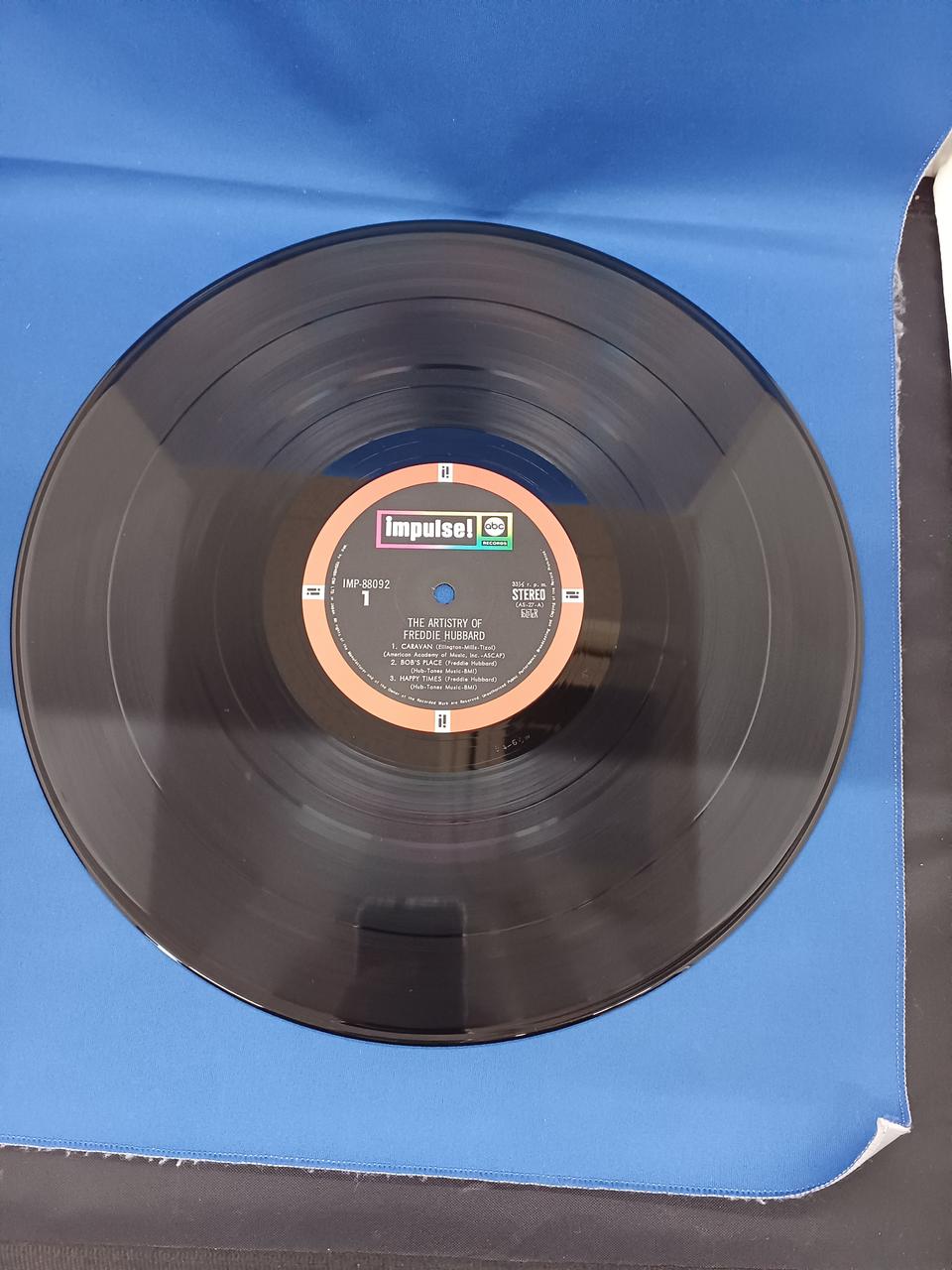 IMPULSE LP Record THE ARTISTRY OF FREDDIE HUBBAR