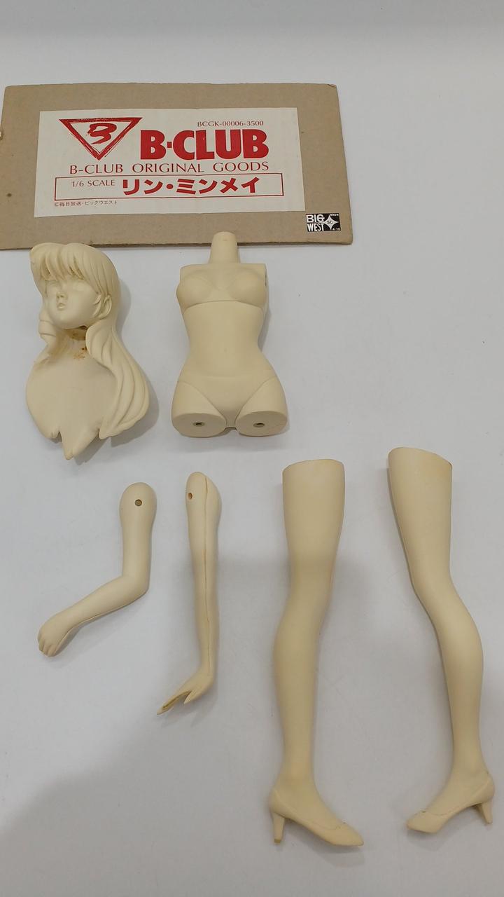 Bandai B-CLUB Super Dimension Fortress Macross Lin Minmay 1/6 - Banzai Thrifting | BanzaiHobby