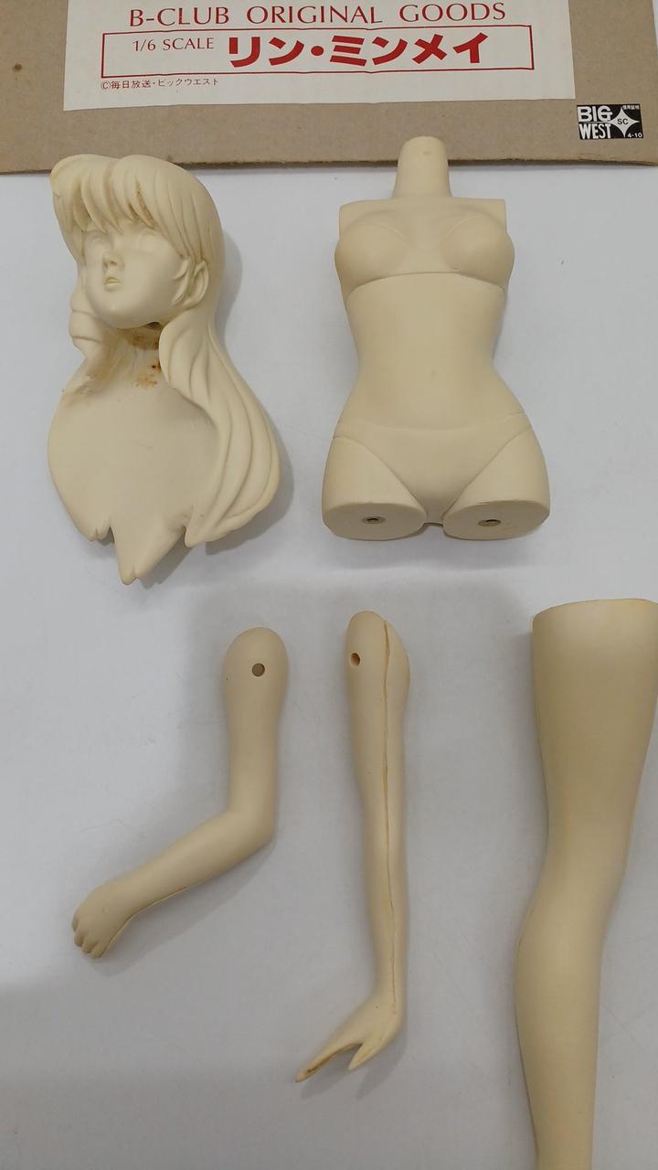 Bandai B-CLUB Super Dimension Fortress Macross Lin Minmay 1/6 - Banzai Thrifting | BanzaiHobby