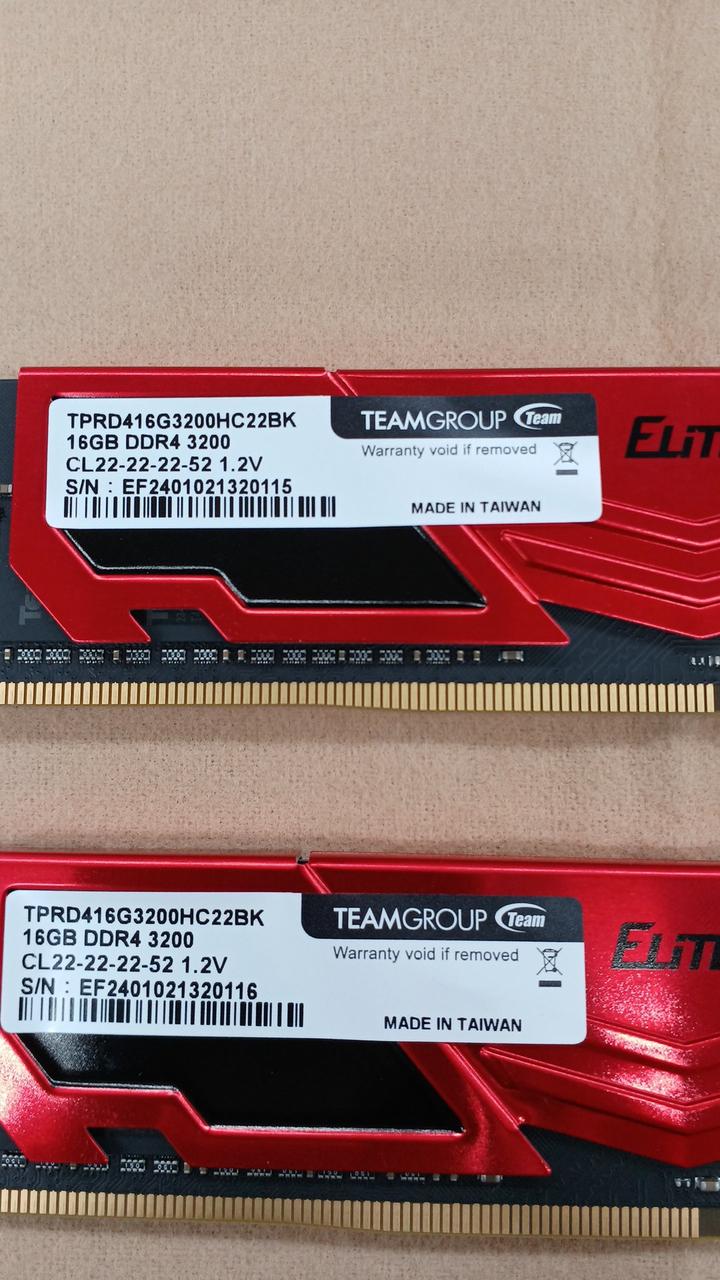 TEAMGROUP DDR4 Memory TPRD416G3200HC22BK