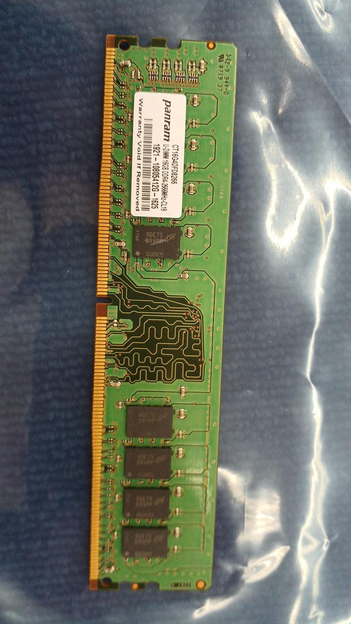 CRUCIAL DDR4 Desktop Memory CT16G4DFD8266.16FE1